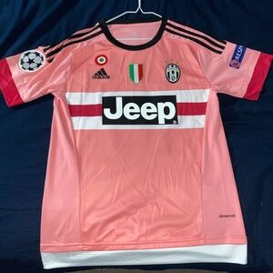 Paul Pogba Juventus jersey